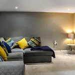 Doodles Holiday Home