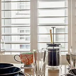 1 Bed In Aberdovey 94084