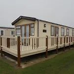 The Grange Ingoldmells: Elan 6 Berth, Central Heated, Wrap Around Decking