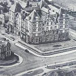 Metropol Whitby Seaview Apartment.