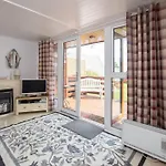 Chalet Ninetytwo
