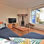 3 Bed In Appledore 55363