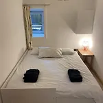 Spacious 2 Bedroom Apartment Near Seafront