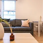 Stylish 1-Bed Flat In Liverpool By 53 Degrees Property, Ideal For Business & Long-Term Stays!