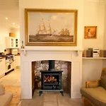 Old Coastguards - Stunning Historic Cottage