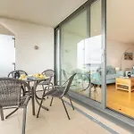 2 Bed In Westward Ho 35929