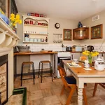 Finest Retreats - The Old Sunday School & Vestry