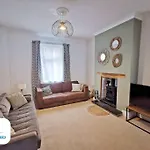 4 Bedroom House - Contractors Welcome