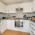 2 Bed In Newquay Padou