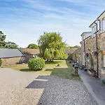2 Bed In Westward Ho 60428