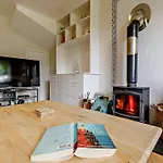 4 Bed In Bude 50591