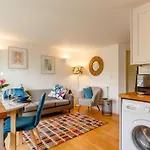 2 Bed In Downderry 89885