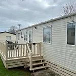 Beautiful Static Caravan Hoburne Devon Bay