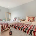 2 Bed In Newquay Padou