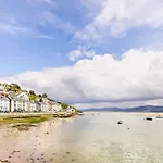 3 Bed In Aberdovey 91520