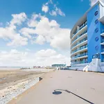 2 Bed In Westward Ho 88853