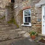 2 Bed In Polruan 82949