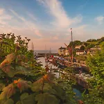 Holiday Home Sea Breeze By Interhome