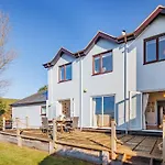 4 Bed In Aberdovey Dy013