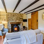 2 Bed In Appledore 80567