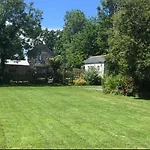 Pond Cottage