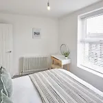 Glenholme Apartments - Apt 6 - 1 Bedroom