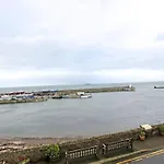 3 Bed In Seahouses Cn120