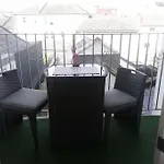 First Floor Flat, A Haven In The Heart Of The City!