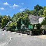 The Old Chapel - Exclusive Retreat