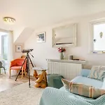 2 Bed Property In St Ives 88406