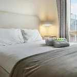 Pass The Keys Beautiful Loft Apt City Centre Walk Everywhere