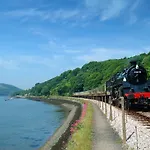 Caldon Holiday Chalet Sleeps 4 In Dartmouth Wifi Electric Inc Pet Friendly