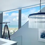 4 Bed In Newquay 83117