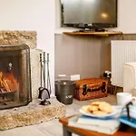 3 Bed In Perranporth 88404