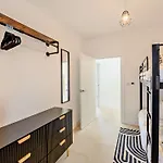 6 Bed In Westward Ho 91693