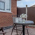 4 Bed In Chapel St. Leonards 79324