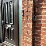 Macs Belfast Single Bedroom