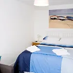 3 Bed In Seahouses Cn229