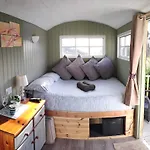 Shepherds Hut