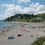 Cornish Beach Retreat - 5 Min Walk To Beach!