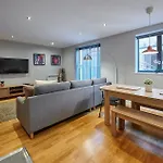 Host & Stay - Ropewalks Abode