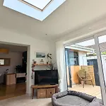 1 Mint Park Road