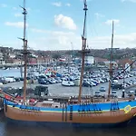 Harbour Penthouse Whitby