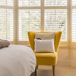 Villa Vita - Ideally Located Cottage By The Sea