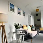 Stunning Penthouse In Penzance 