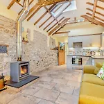 1 Bed In Westward Ho Gatab