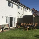 Marlon House