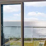 2 Bed In Sandown 87079