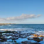 3 Bed In Seahouses Cn057