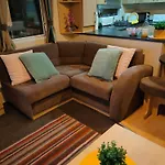 M&C Caravan Hire Sunnysands